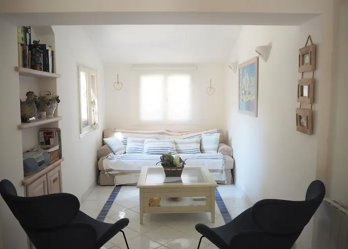 بيت للعطل In Sainte-maxime Near *